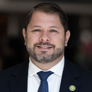 Headshot of Ruben Gallego